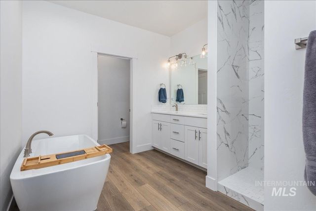 3705 S Julianite, Nampa, ID 83686