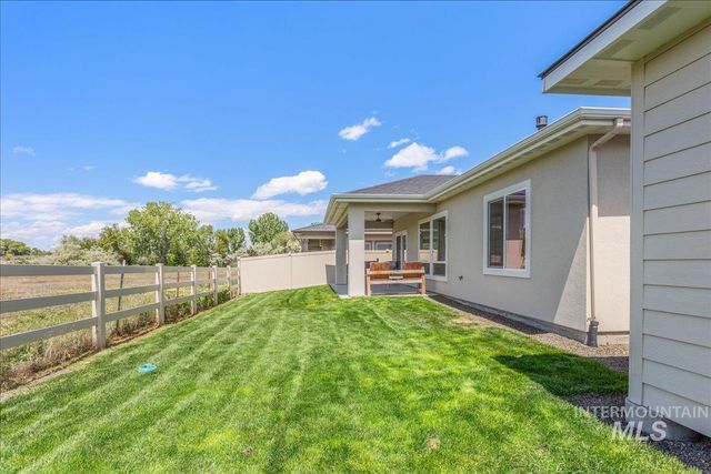 3705 S Julianite, Nampa, ID 83686