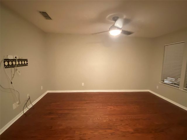 9000 Currywood DR, Austin, TX 78759