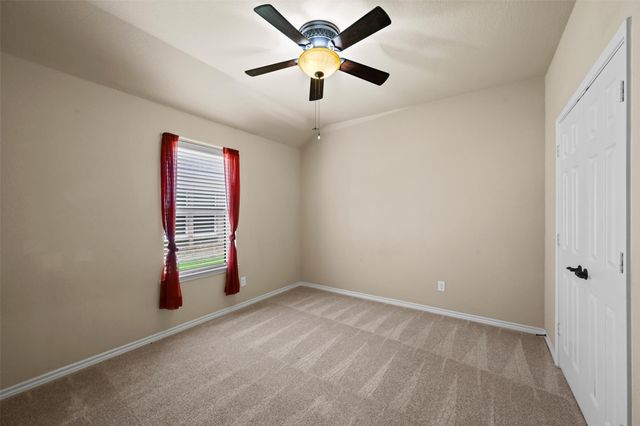 2912 Glenoaks Drive, Royse City, TX 75189