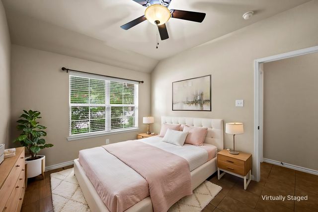 2912 Glenoaks Drive, Royse City, TX 75189