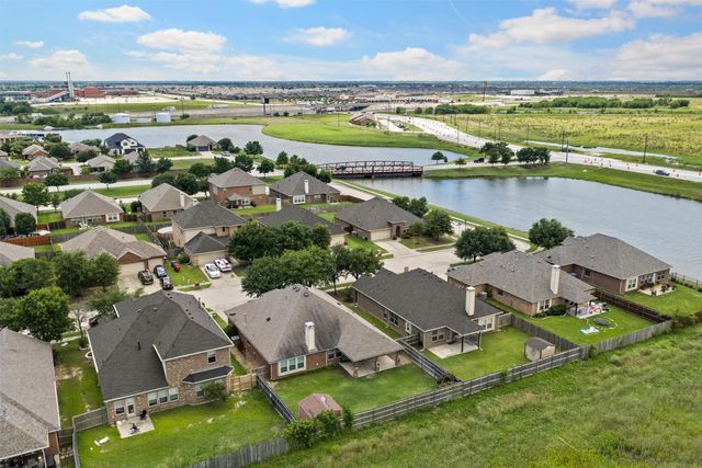 2912 Glenoaks Drive, Royse City, TX 75189