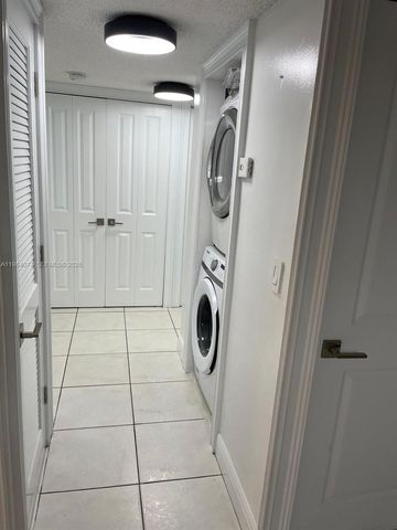 17000 NW 67th Ave 437, Hialeah, FL 33015