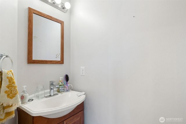 2520 S Ash Street, Tacoma, WA 98405