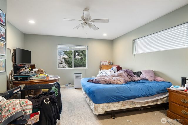 2520 S Ash Street, Tacoma, WA 98405