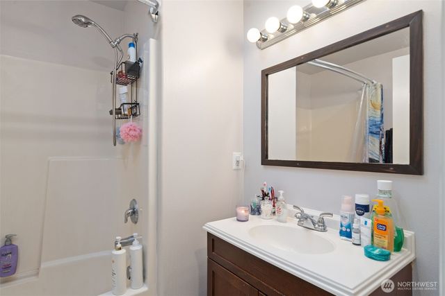 2520 S Ash Street, Tacoma, WA 98405