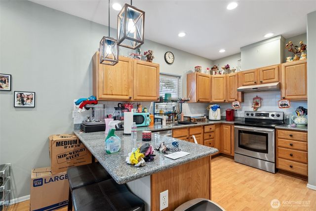 2520 S Ash Street, Tacoma, WA 98405