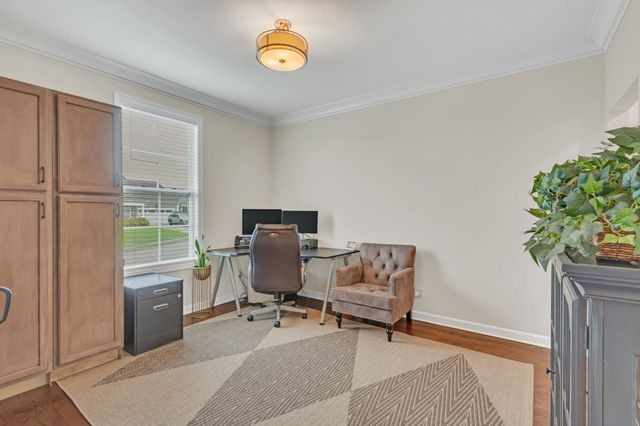 2815 Trentview Ln, Columbia, TN 38401