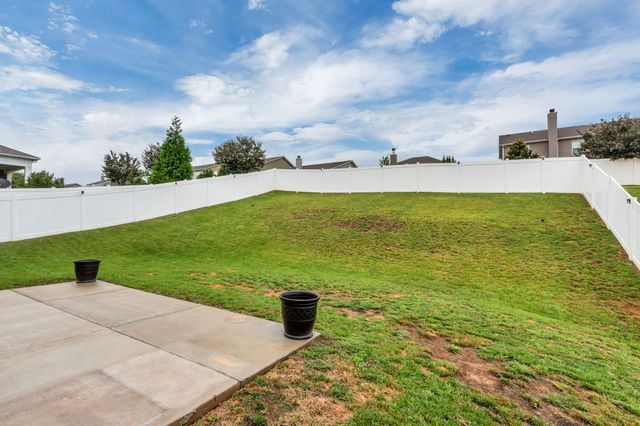 2815 Trentview Ln, Columbia, TN 38401
