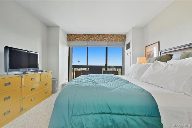 26910 Grand Central Parkway 31N, Floral Park, NY 11005