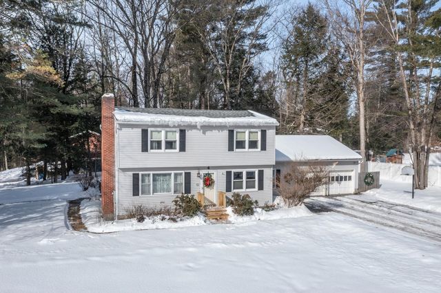 4 Linden Lane, Essex, VT 05452