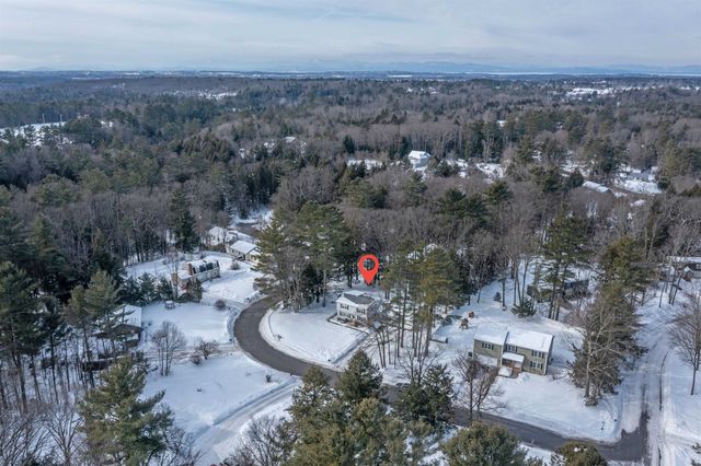 4 Linden Lane, Essex, VT 05452