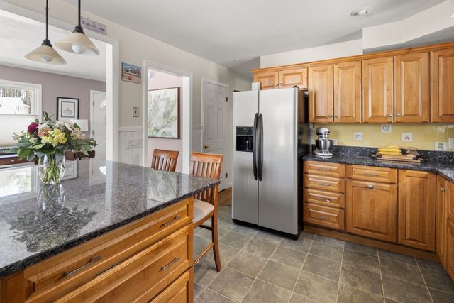 4 Linden Lane, Essex, VT 05452