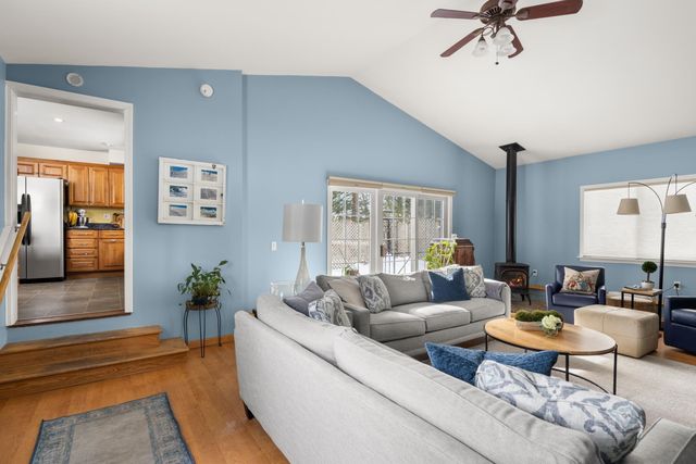 4 Linden Lane, Essex, VT 05452