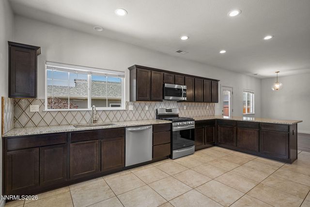 18621 Haskell Peak Court, Reno, NV 89508
