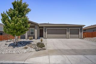 18621 Haskell Peak Court, Reno, NV 89508