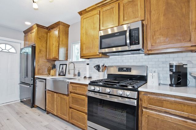 1810 Shaw Street, Dallas, TX 75212