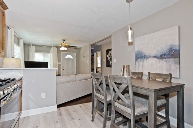 1810 Shaw Street, Dallas, TX 75212