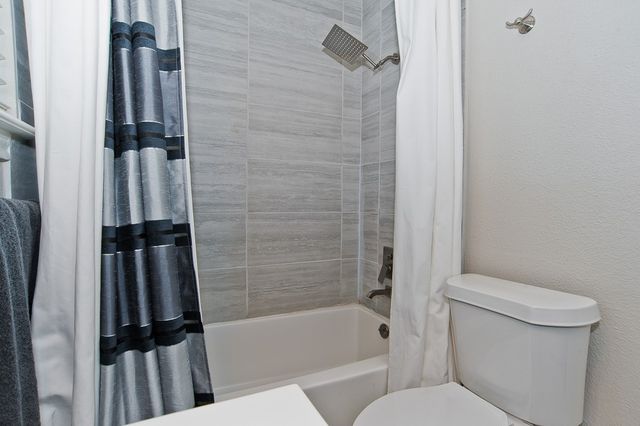 1810 Shaw Street, Dallas, TX 75212
