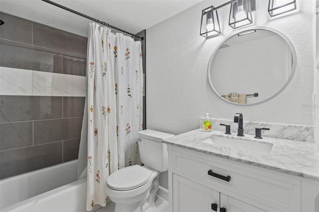 9895 1ST STREET E 5, Treasure Island, FL 33706