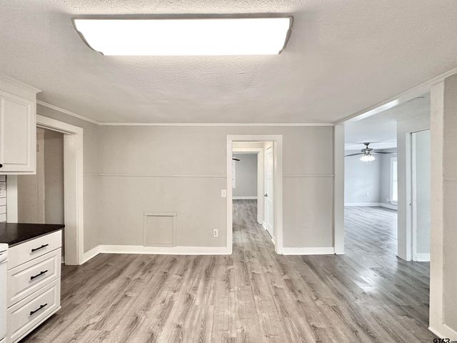 219 Half St, Lindale, TX 75771