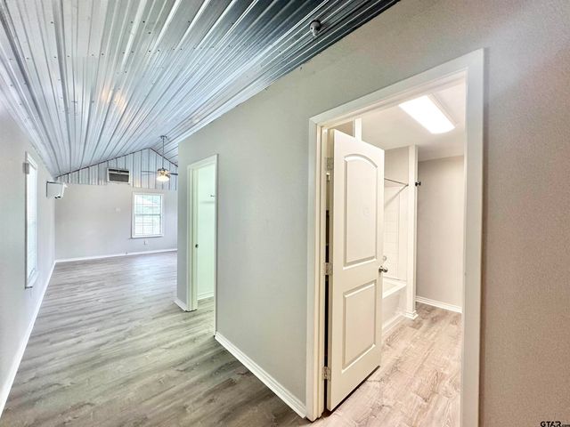 219 Half St, Lindale, TX 75771