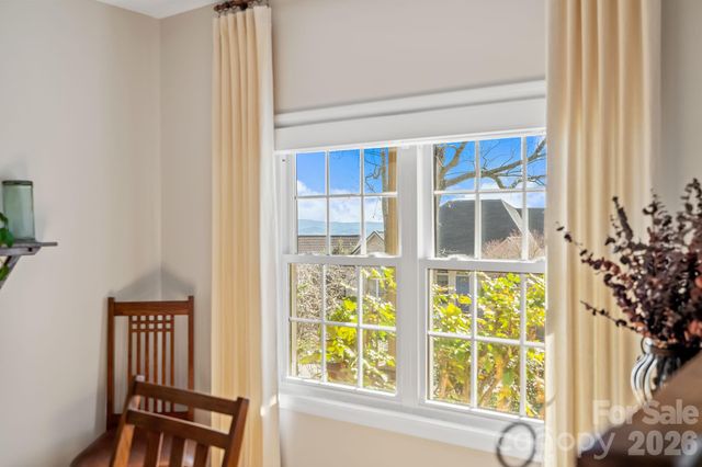 306 Croydon Drive, Hendersonville, NC 28791