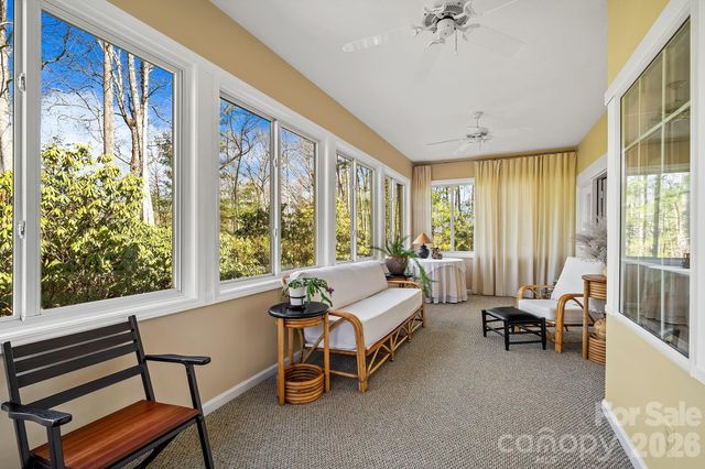 306 Croydon Drive, Hendersonville, NC 28791