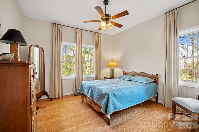 306 Croydon Drive, Hendersonville, NC 28791