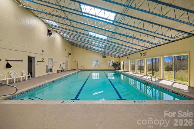 306 Croydon Drive, Hendersonville, NC 28791