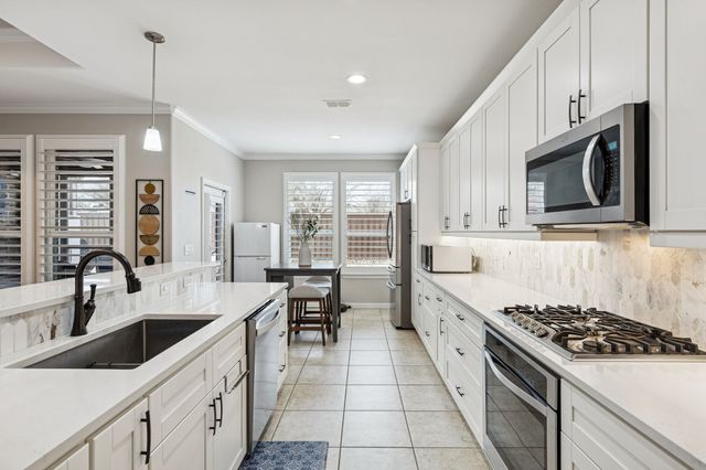 6393 Paragon Drive, Frisco, TX 75036