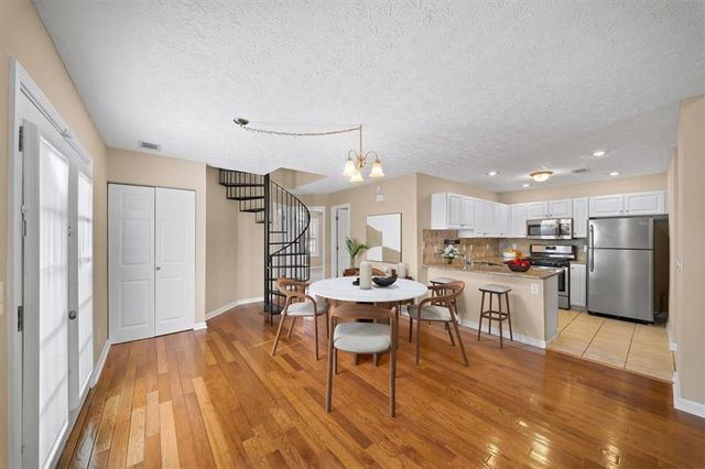 1127 Britley Park Lane, Woodstock, GA 30189