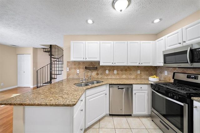 1127 Britley Park Lane, Woodstock, GA 30189