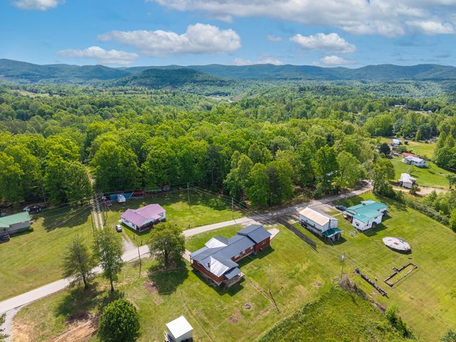 134 Poley Ellis Lane, Pine Knot, KY 42635