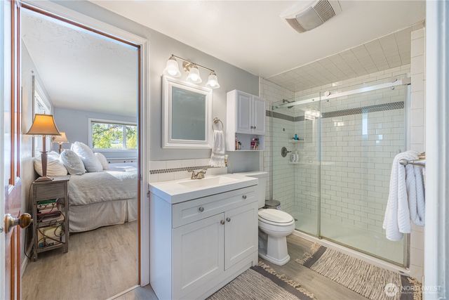 31 Brueckner Road, Sequim, WA 98382