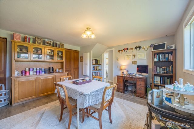 31 Brueckner Road, Sequim, WA 98382