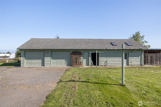 31 Brueckner Road, Sequim, WA 98382