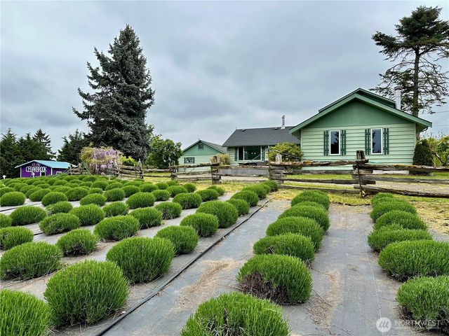 31 Brueckner Road, Sequim, WA 98382