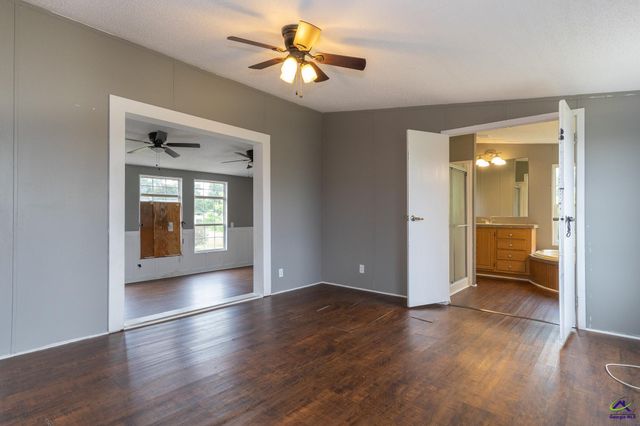 324 Cavalry Court, Byron, GA 31008