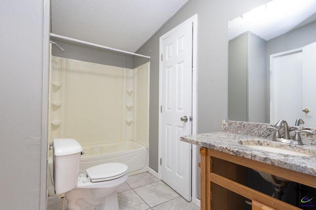 324 Cavalry Court, Byron, GA 31008