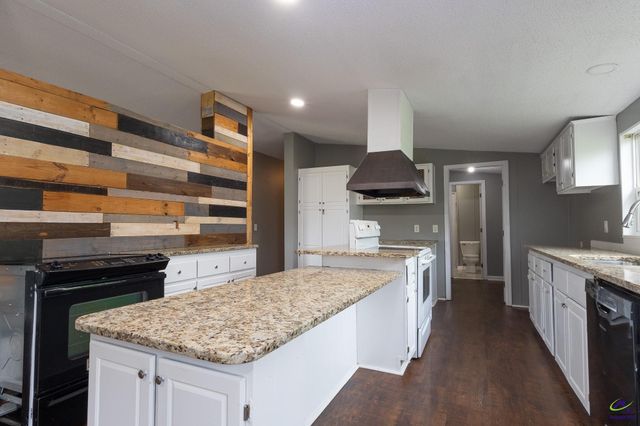 324 Cavalry Court, Byron, GA 31008