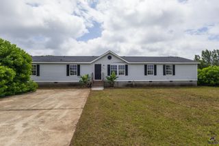 324 Cavalry Court, Byron, GA 31008