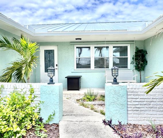 1703 NE 25th Terrace, Jensen Beach, FL 34957