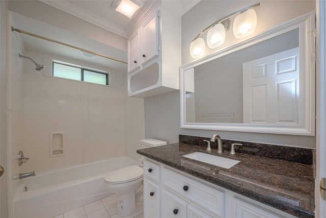15714 Sylvan Lake Drive, Houston, TX 77062
