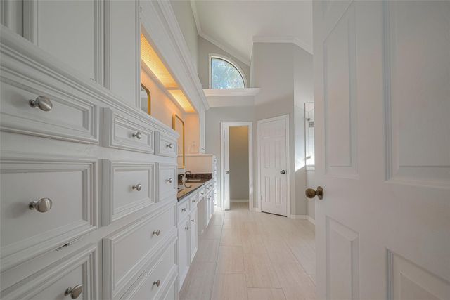 15714 Sylvan Lake Drive, Houston, TX 77062