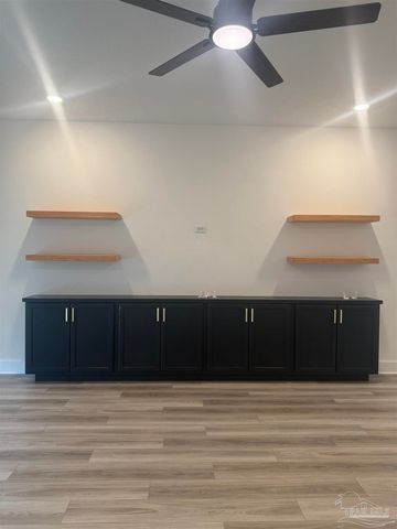 5709 Friesian Dr, Pensacola, FL 32526