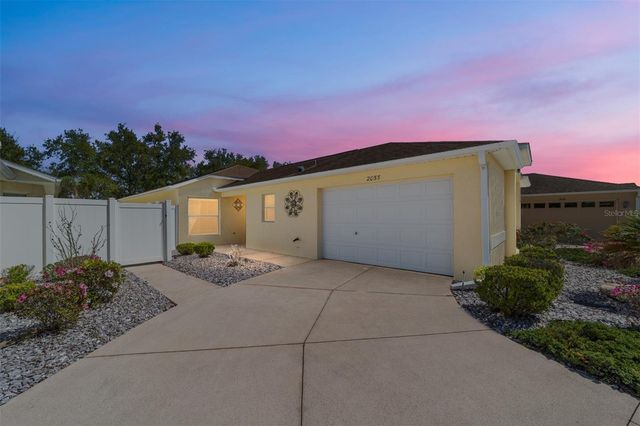 2055 HYDRANGEA AVENUE, The Villages, FL 32162