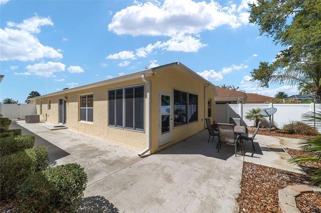 2055 HYDRANGEA AVENUE, The Villages, FL 32162