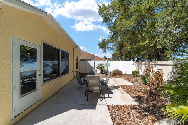 2055 HYDRANGEA AVENUE, The Villages, FL 32162