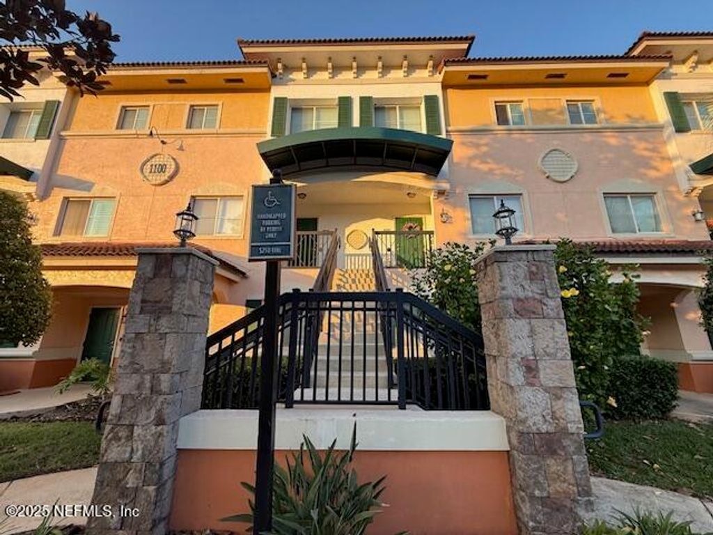 9745 TOUCHTON Road 1126, Jacksonville, FL 32246